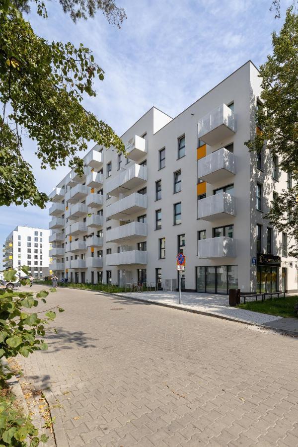 Comfy Apartment Pachonskiego With Parking In Krakow By Noclegi Renters Exterior photo